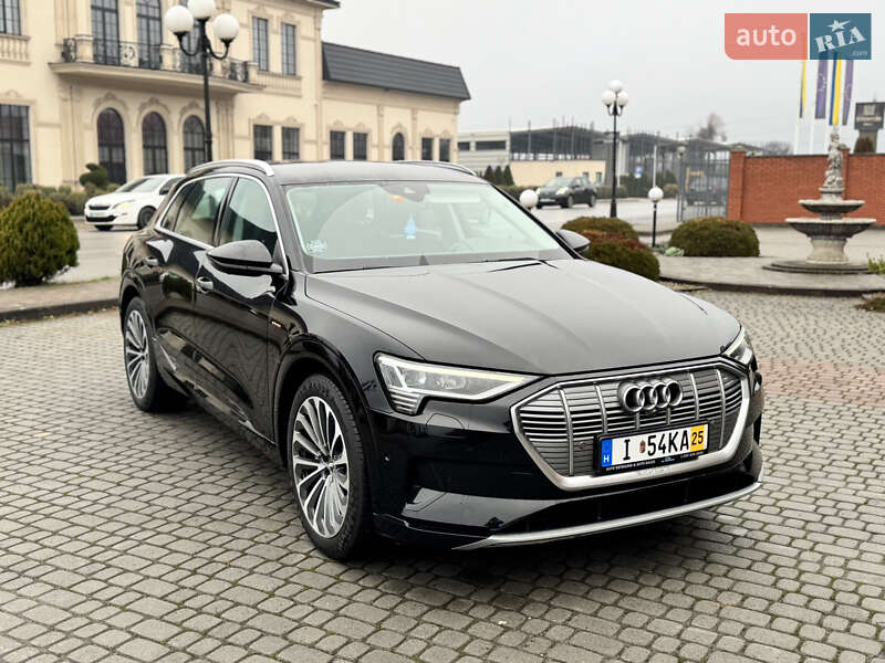 Внедорожник / Кроссовер Audi e-tron 2020 в Мукачево