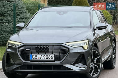 Внедорожник / Кроссовер Audi e-tron 2022 в Ровно