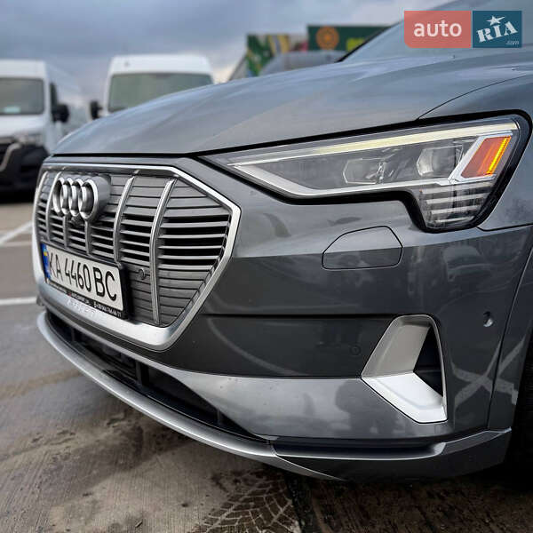 Внедорожник / Кроссовер Audi e-tron 2019 в Киеве фото 9 Внедорожник / Кроссовер Audi e-tron 2019 в Киеве