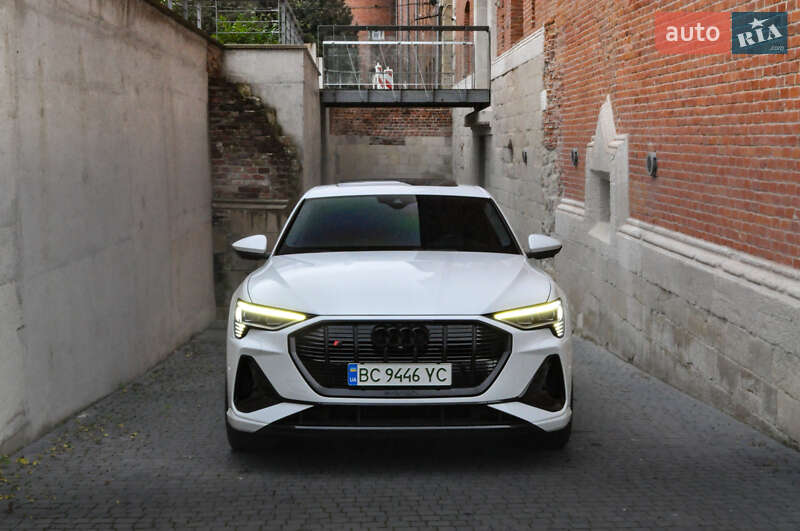 Внедорожник / Кроссовер Audi e-tron 2020 в Львове фото 2 Внедорожник / Кроссовер Audi e-tron 2020 в Львове