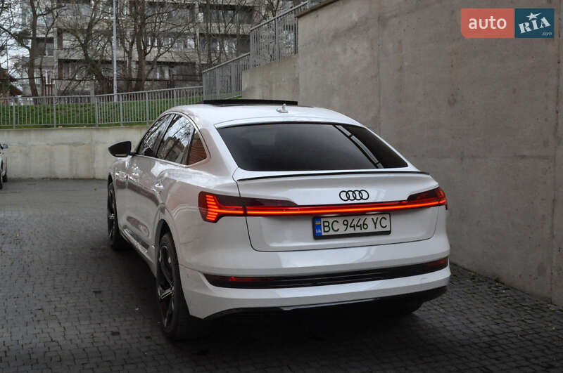 Внедорожник / Кроссовер Audi e-tron 2020 в Львове фото 4 Внедорожник / Кроссовер Audi e-tron 2020 в Львове