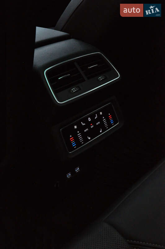 Внедорожник / Кроссовер Audi e-tron 2020 в Львове фото 14 Внедорожник / Кроссовер Audi e-tron 2020 в Львове