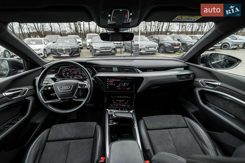 Внедорожник / Кроссовер Audi e-tron 2021 в Львове фото 11 Внедорожник / Кроссовер Audi e-tron 2021 в Львове