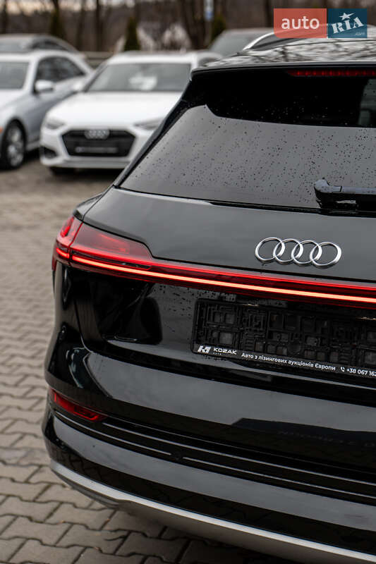 Внедорожник / Кроссовер Audi e-tron 2021 в Львове фото 47 Внедорожник / Кроссовер Audi e-tron 2021 в Львове
