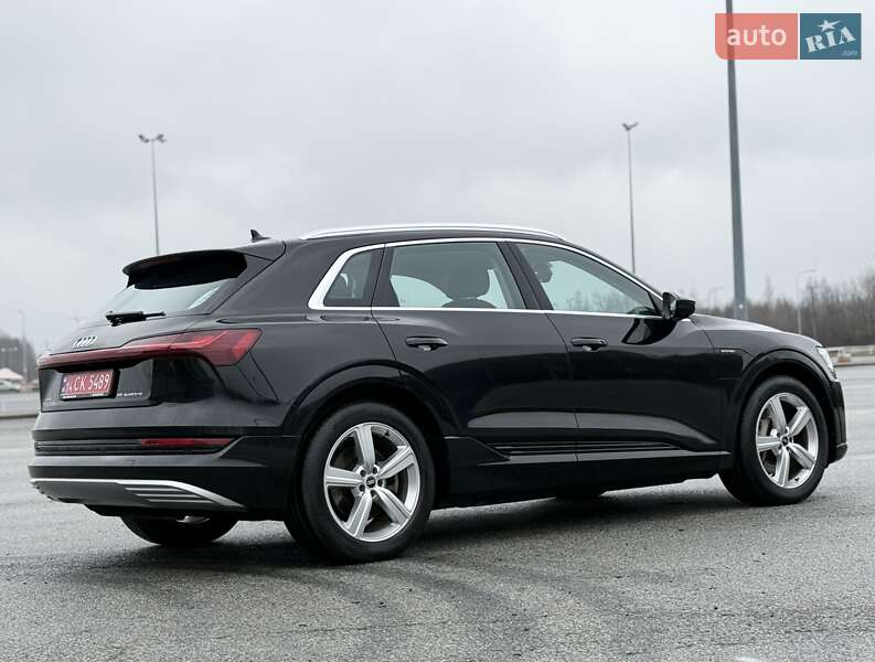 Внедорожник / Кроссовер Audi e-tron 2020 в Львове