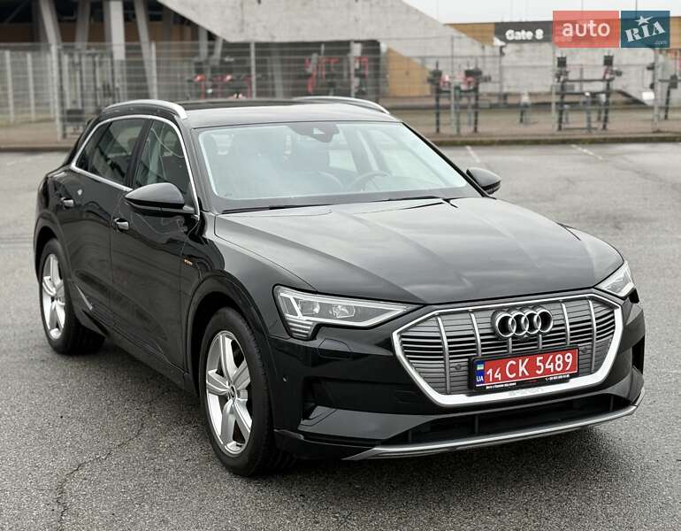 Внедорожник / Кроссовер Audi e-tron 2020 в Львове