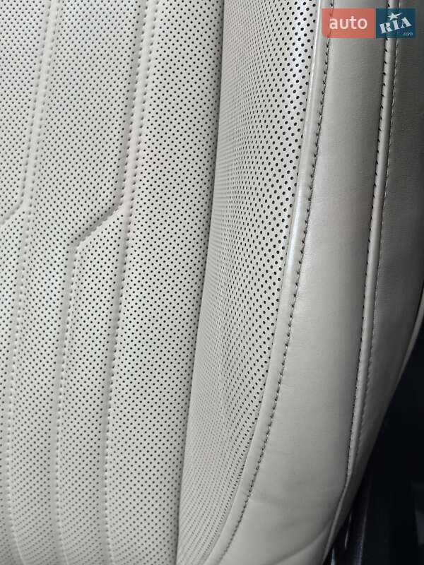 Внедорожник / Кроссовер Audi e-tron 2019 в Киеве