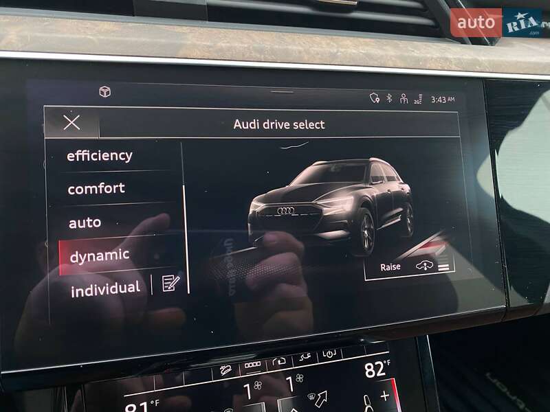 Внедорожник / Кроссовер Audi e-tron 2021 в Львове фото 16 Внедорожник / Кроссовер Audi e-tron 2021 в Львове