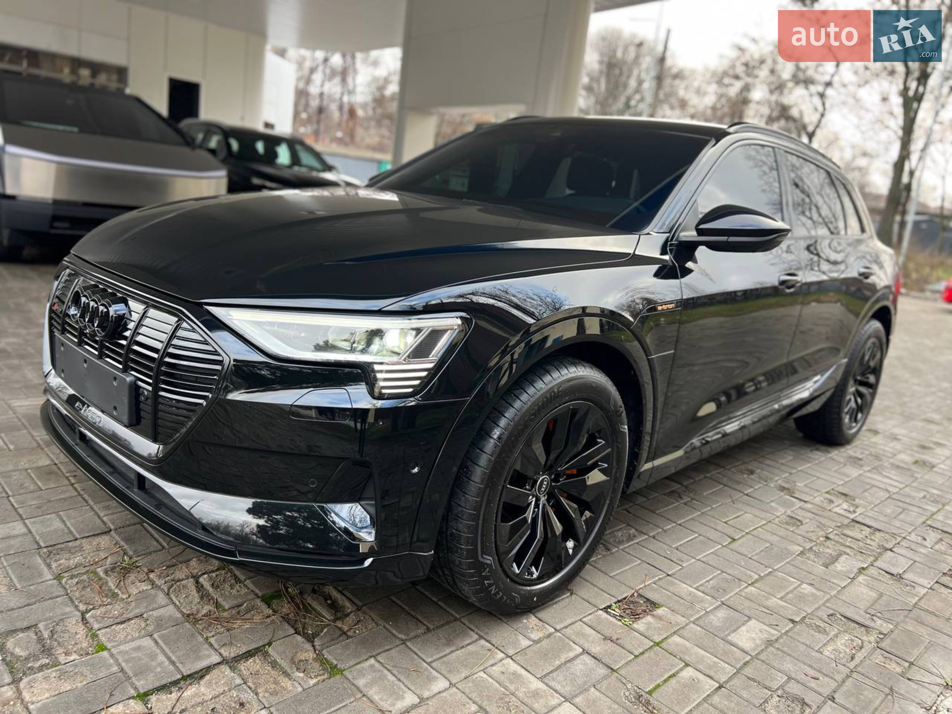 2022 Audi e-tron - мініатюра 8