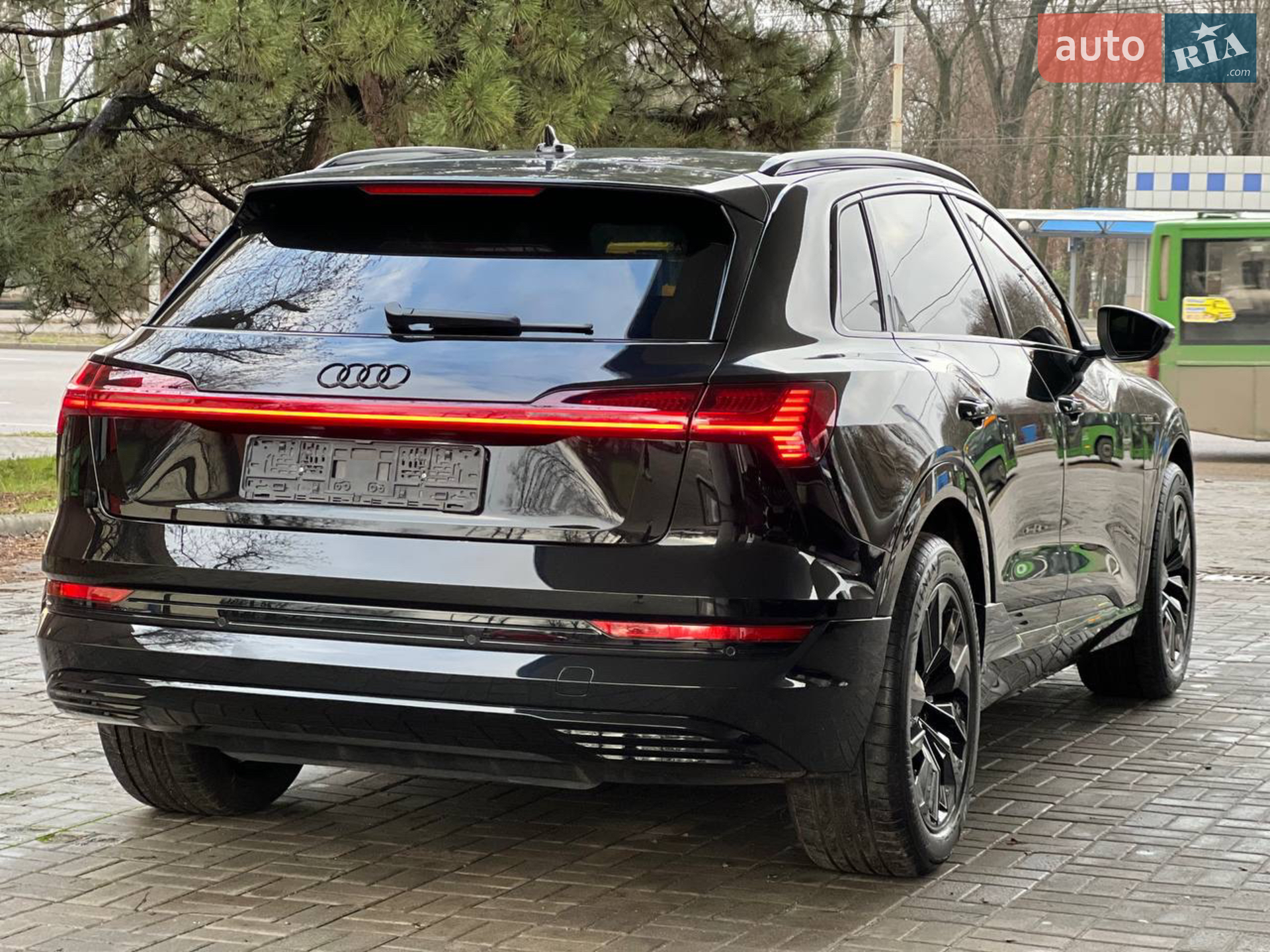 2022 Audi e-tron - мініатюра 14