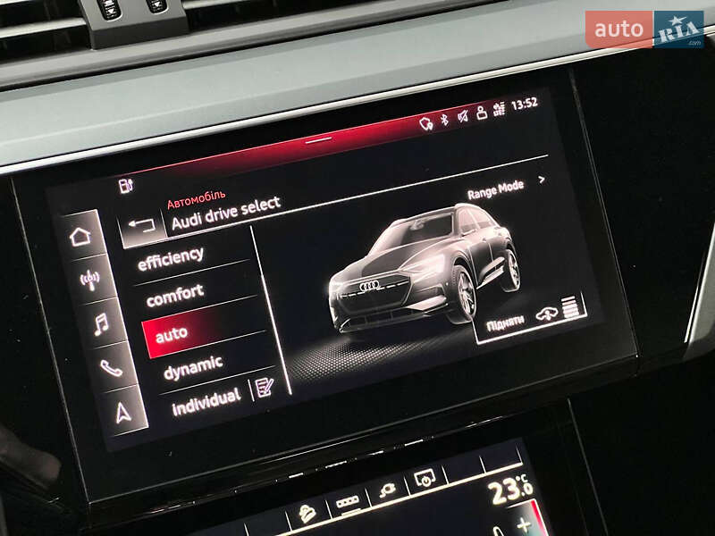 Внедорожник / Кроссовер Audi e-tron 2022 в Днепре