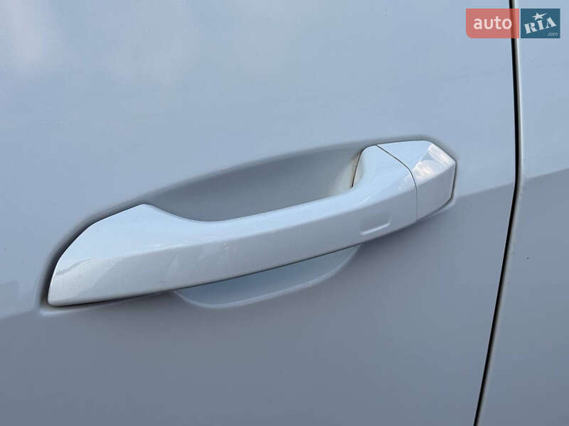 Внедорожник / Кроссовер Audi e-tron 2020 в Ровно