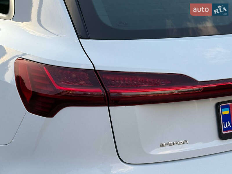 Внедорожник / Кроссовер Audi e-tron 2020 в Ровно