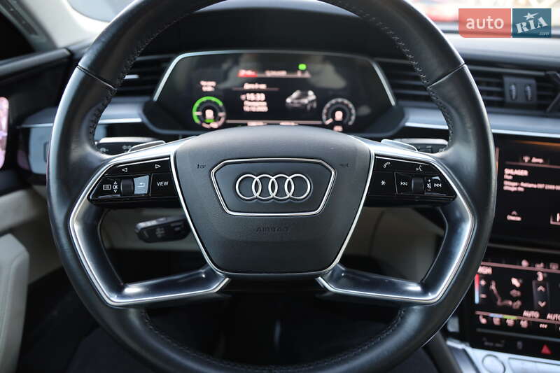 Внедорожник / Кроссовер Audi e-tron 2019 в Луцке фото 22 Внедорожник / Кроссовер Audi e-tron 2019 в Луцке