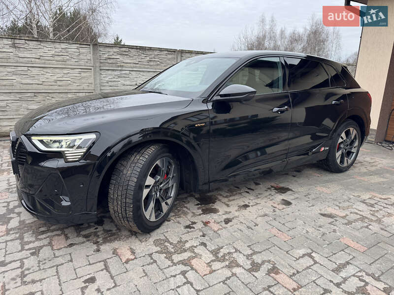 Внедорожник / Кроссовер Audi e-tron 2021 в Житомире фото 11 Внедорожник / Кроссовер Audi e-tron 2021 в Житомире