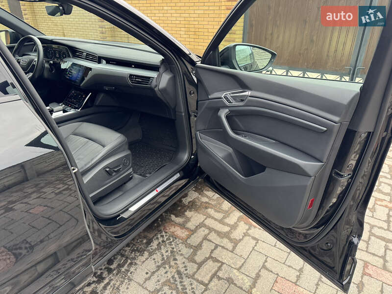 Внедорожник / Кроссовер Audi e-tron 2021 в Житомире фото 16 Внедорожник / Кроссовер Audi e-tron 2021 в Житомире
