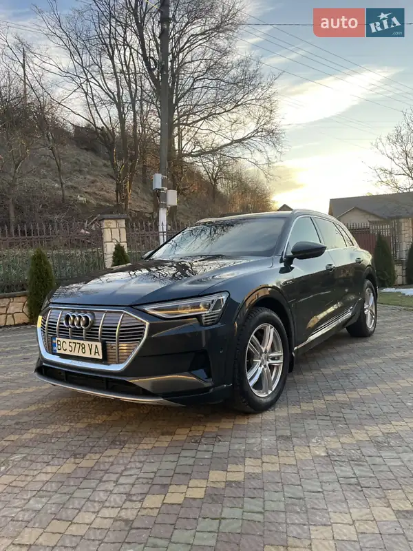 Audi e-tron