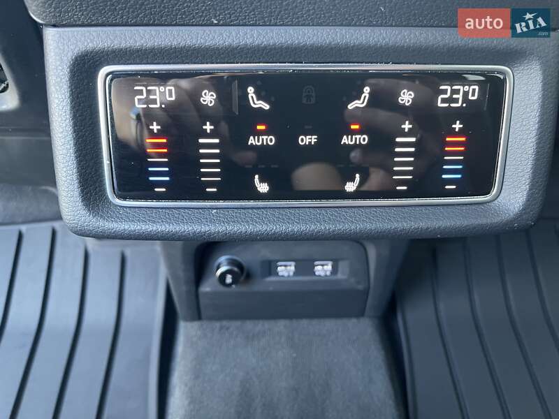 Внедорожник / Кроссовер Audi e-tron 2019 в Ивано-Франковске