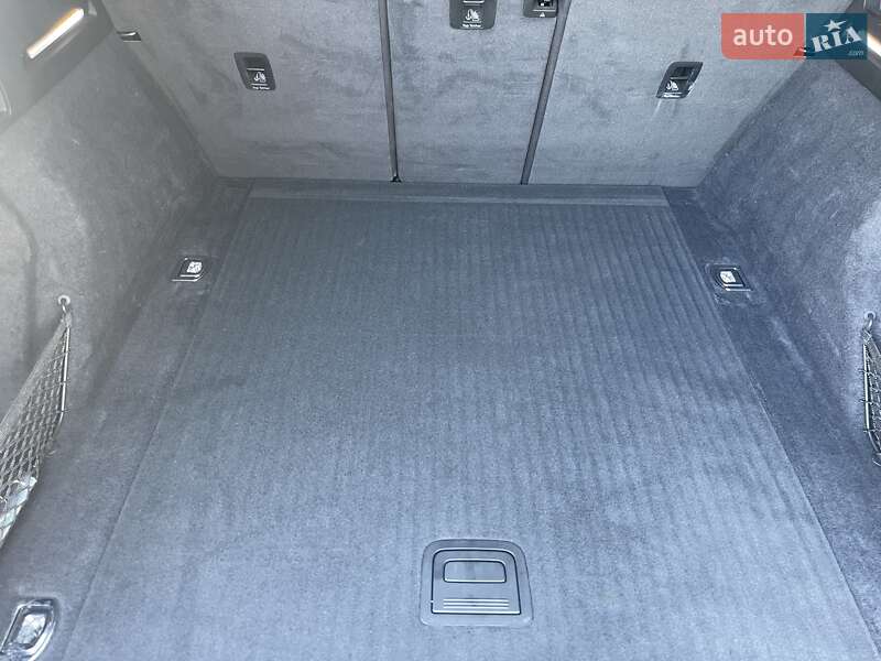 Внедорожник / Кроссовер Audi e-tron 2019 в Ивано-Франковске