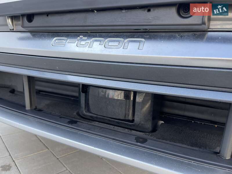 Внедорожник / Кроссовер Audi e-tron 2019 в Ивано-Франковске