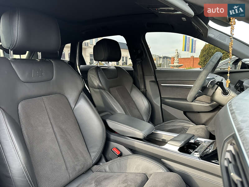 Внедорожник / Кроссовер Audi e-tron 2019 в Мукачево фото 20 Внедорожник / Кроссовер Audi e-tron 2019 в Мукачево
