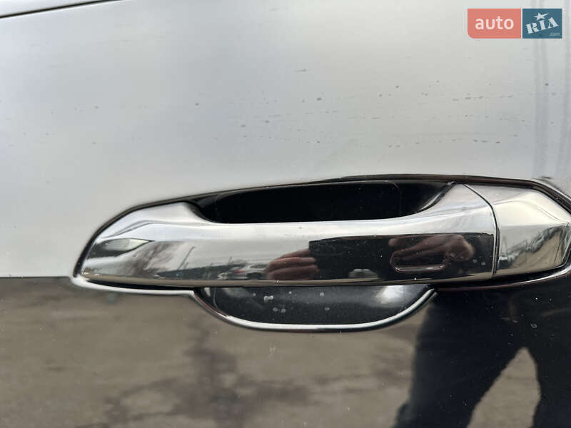 Внедорожник / Кроссовер Audi e-tron 2019 в Киеве