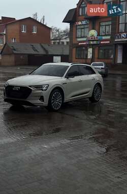 Внедорожник / Кроссовер Audi e-tron 2019 в Полтаве