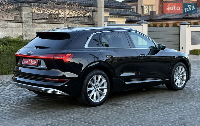 Внедорожник / Кроссовер Audi e-tron 2019 в Ровно