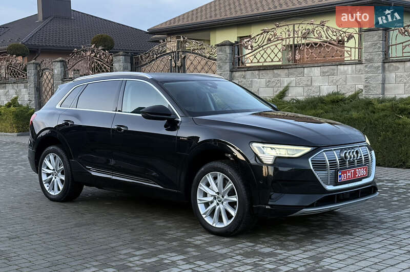 Внедорожник / Кроссовер Audi e-tron 2019 в Ровно