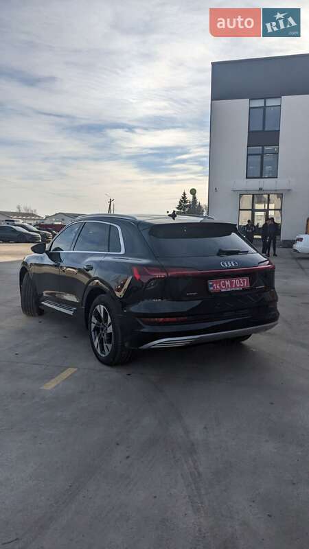 Внедорожник / Кроссовер Audi e-tron 2022 в Львове фото 4 Внедорожник / Кроссовер Audi e-tron 2022 в Львове