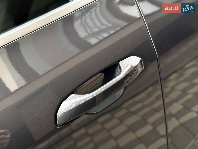 Внедорожник / Кроссовер Audi e-tron 2019 в Ивано-Франковске