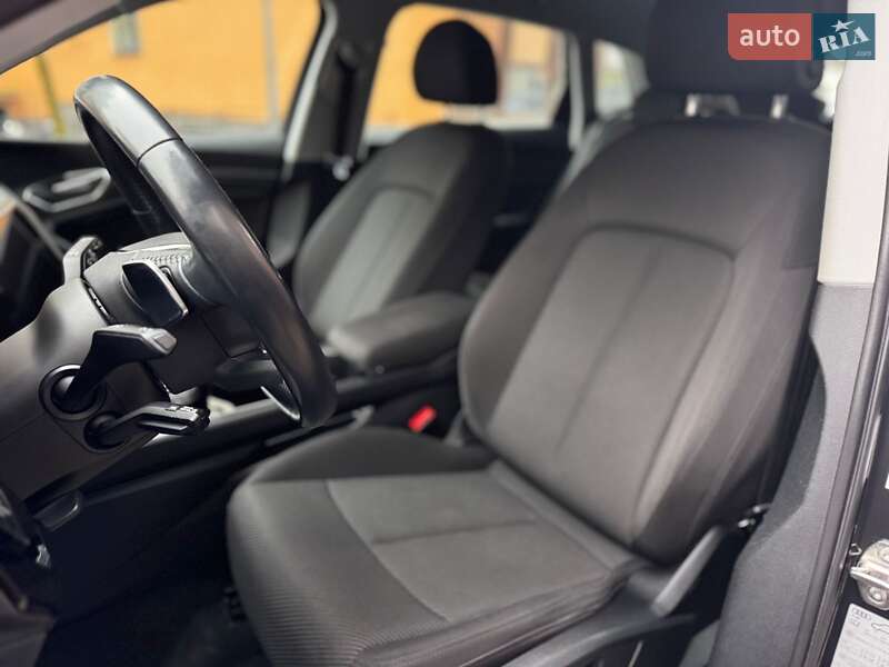 Внедорожник / Кроссовер Audi e-tron 2019 в Ивано-Франковске