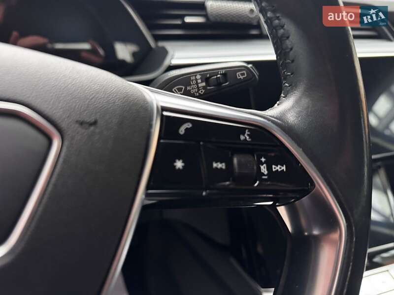 Внедорожник / Кроссовер Audi e-tron 2019 в Ивано-Франковске