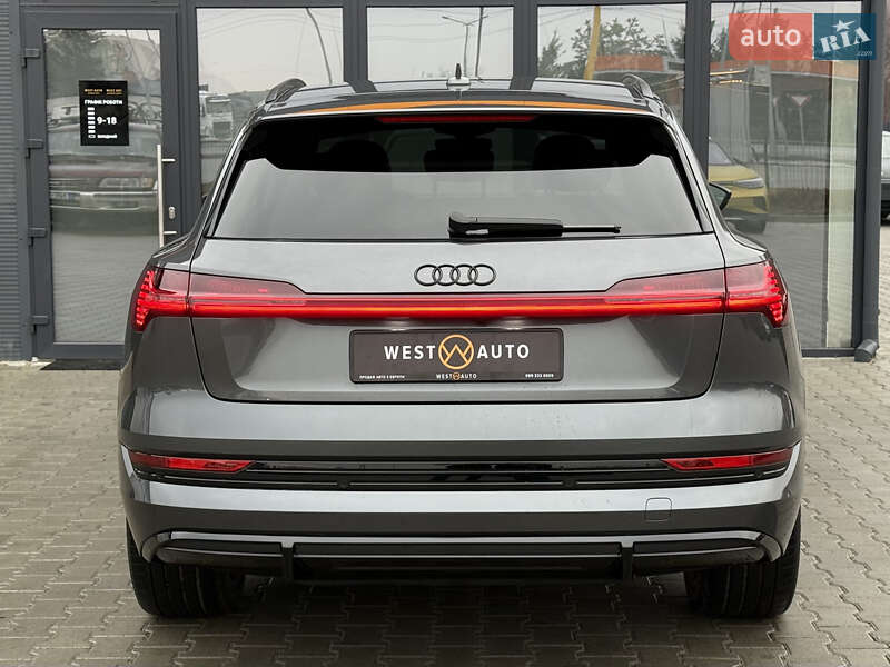 Внедорожник / Кроссовер Audi e-tron 2021 в Мукачево