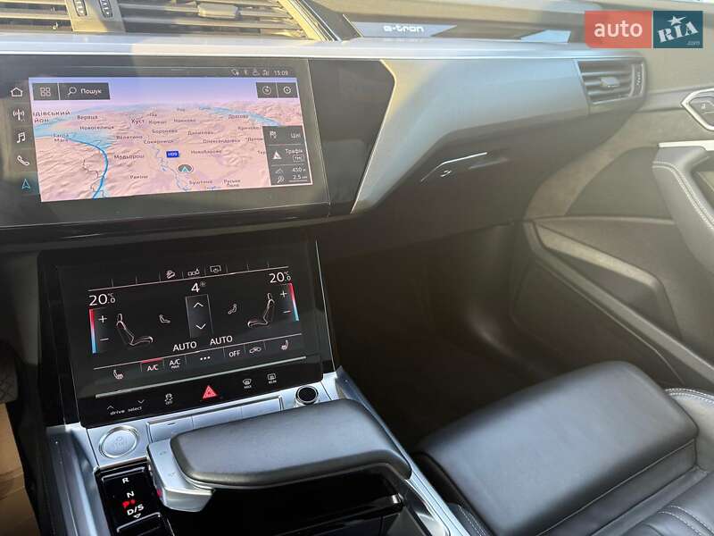 Внедорожник / Кроссовер Audi e-tron 2019 в Хусте