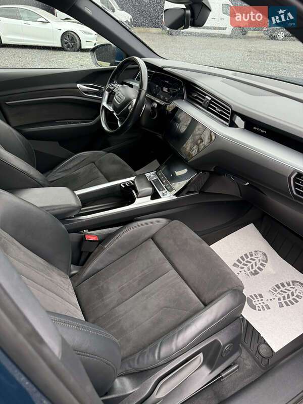 Внедорожник / Кроссовер Audi e-tron 2019 в Дрогобыче