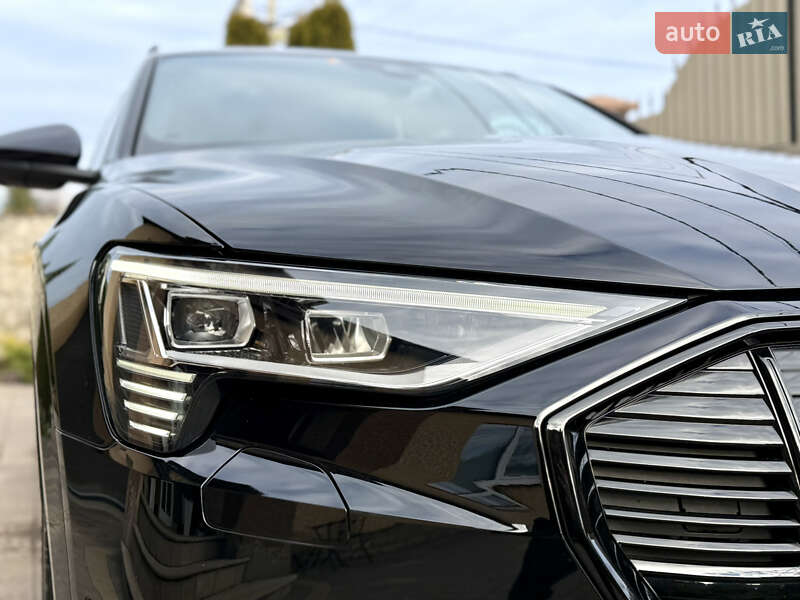 Внедорожник / Кроссовер Audi e-tron 2021 в Тернополе