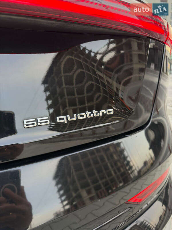 Внедорожник / Кроссовер Audi e-tron 2019 в Львове