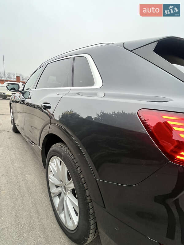 Внедорожник / Кроссовер Audi e-tron 2020 в Умани фото 8 Внедорожник / Кроссовер Audi e-tron 2020 в Умани