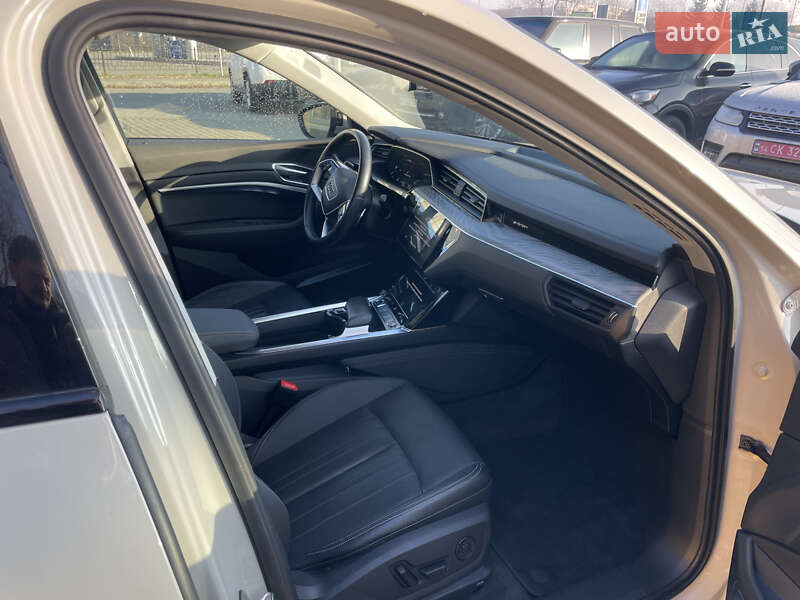 Внедорожник / Кроссовер Audi e-tron 2021 в Львове