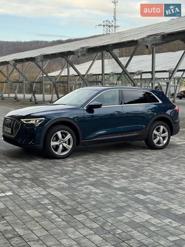 Внедорожник / Кроссовер Audi e-tron 2020 в Львове