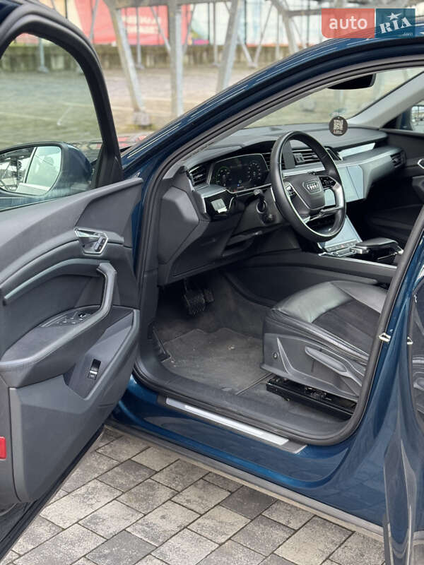 Внедорожник / Кроссовер Audi e-tron 2020 в Львове