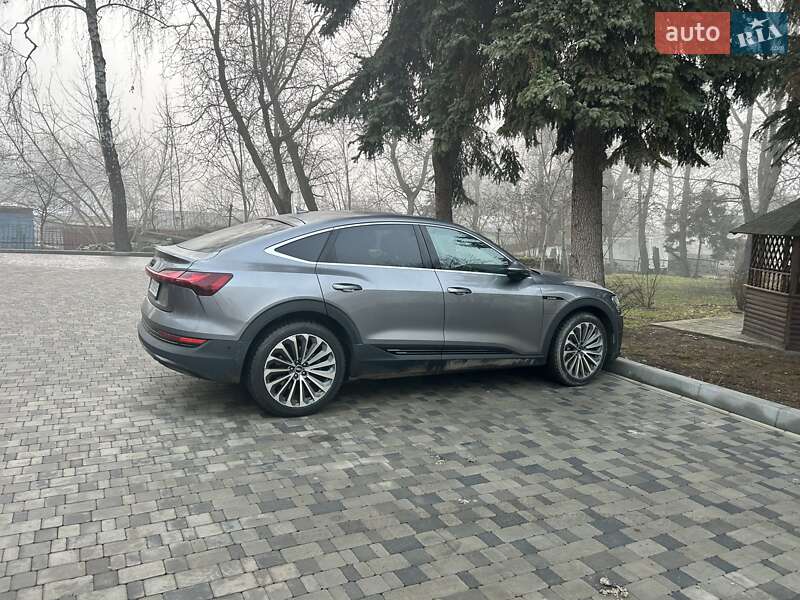 Внедорожник / Кроссовер Audi e-tron 2020 в Тернополе фото 8 Внедорожник / Кроссовер Audi e-tron 2020 в Тернополе