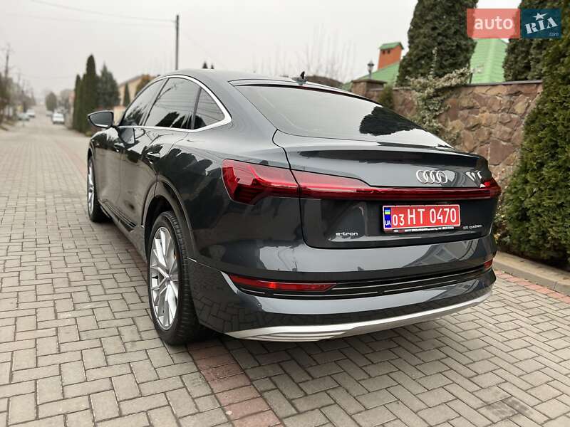 Позашляховик / Кросовер Audi e-tron 2023 в Хмельницькому
