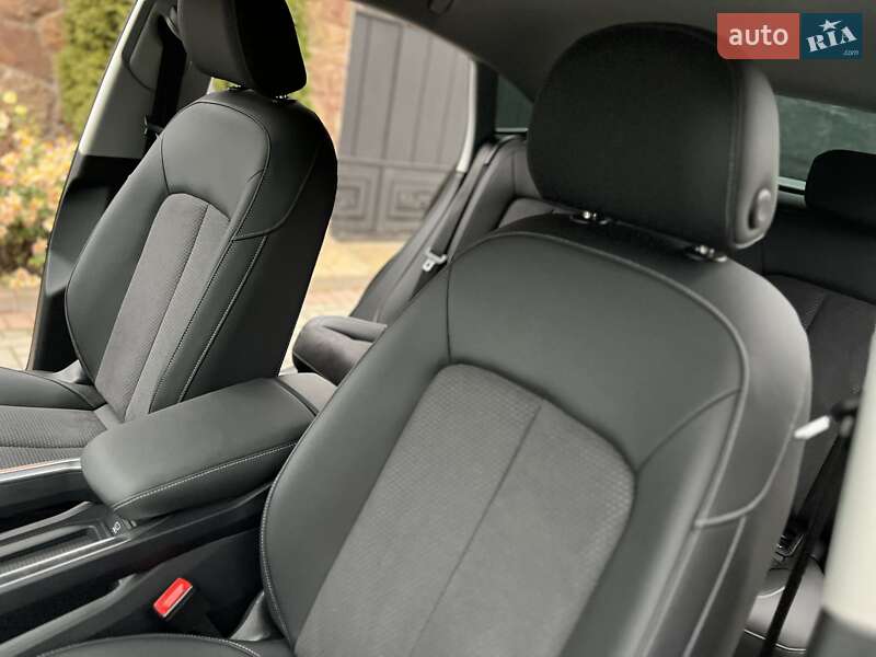 Позашляховик / Кросовер Audi e-tron 2023 в Хмельницькому