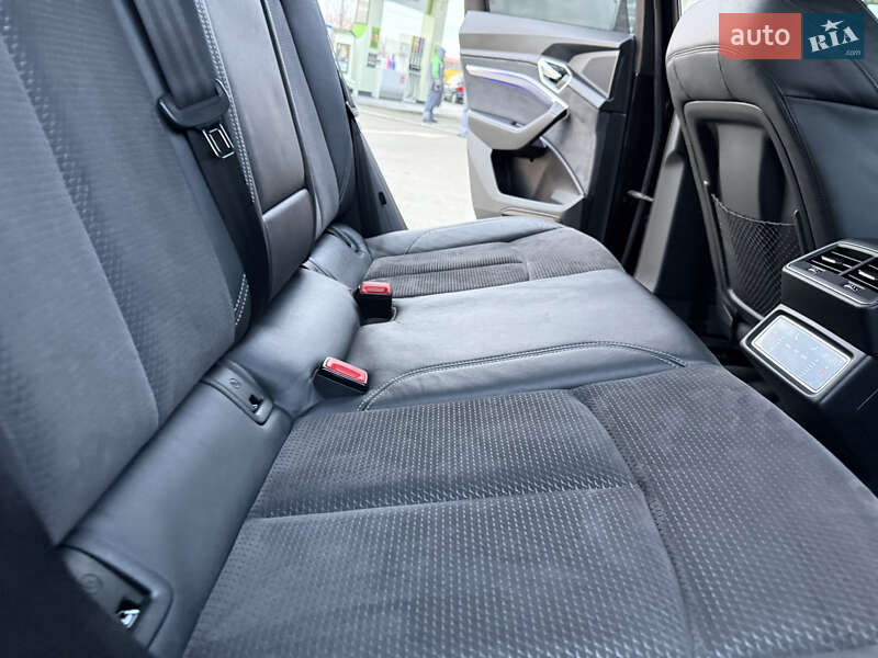 Внедорожник / Кроссовер Audi e-tron 2019 в Трускавце фото 73 Внедорожник / Кроссовер Audi e-tron 2019 в Трускавце