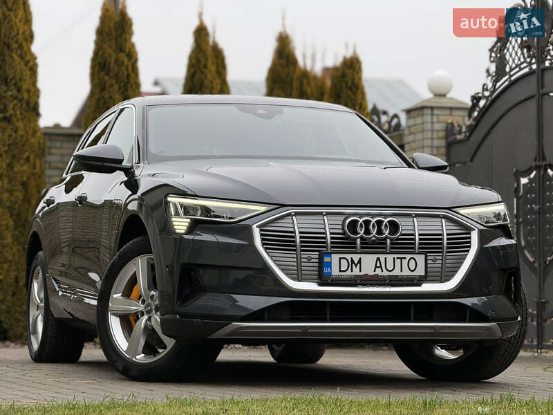 Внедорожник / Кроссовер Audi e-tron 2021 в Тернополе