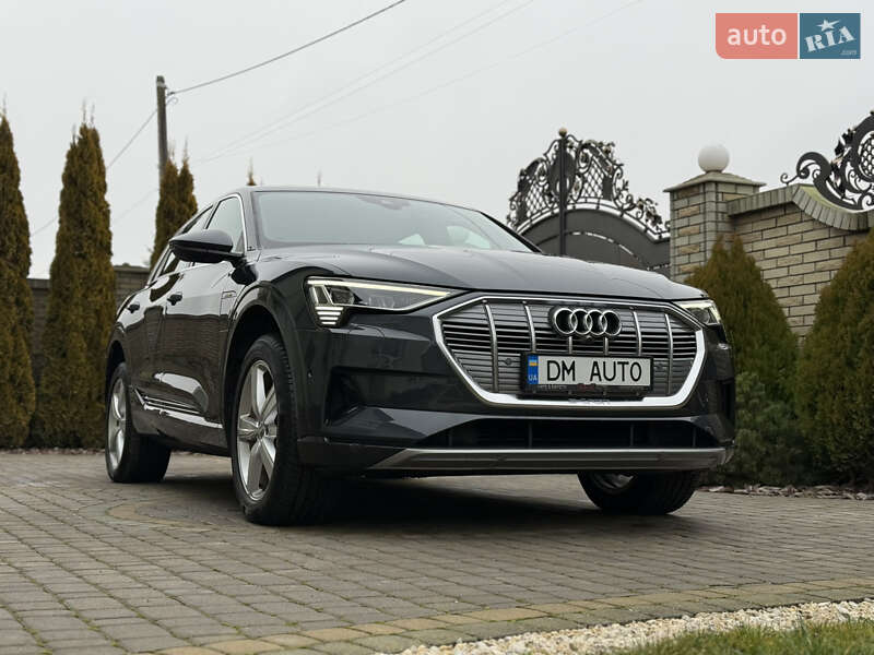 Внедорожник / Кроссовер Audi e-tron 2021 в Тернополе