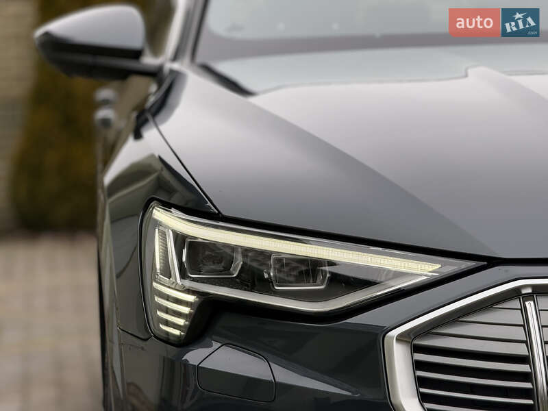 Внедорожник / Кроссовер Audi e-tron 2021 в Тернополе