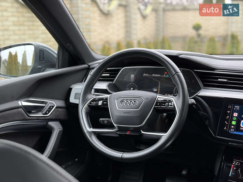 Внедорожник / Кроссовер Audi e-tron 2021 в Тернополе